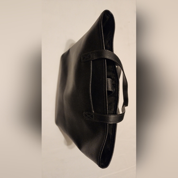 Michael Kors purse handbag - Picture 7 of 9